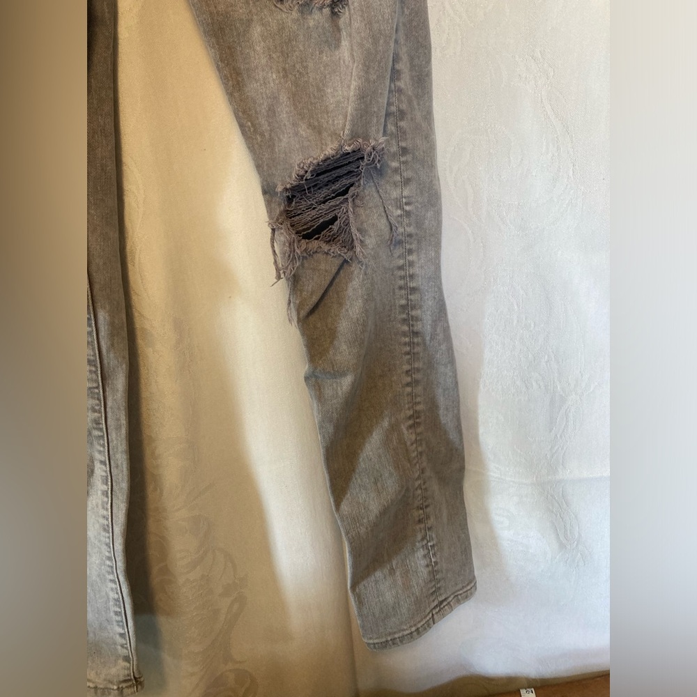American Eagle Outfitters 28X30 Slim Airflex Gray Distressed Denim Jeans - Picture 6 of 13
